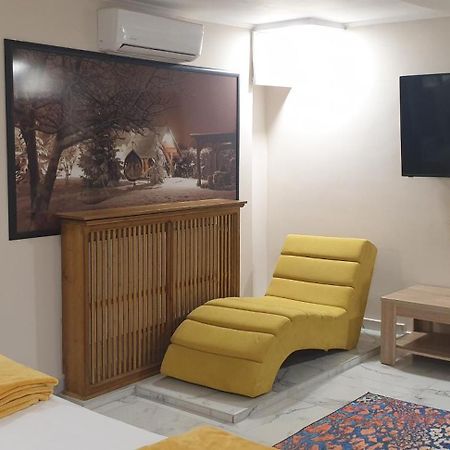 Mini Pool Rooms - Ultracentral - Piscina Cu Hidromasaj Oradea Zewnętrze zdjęcie