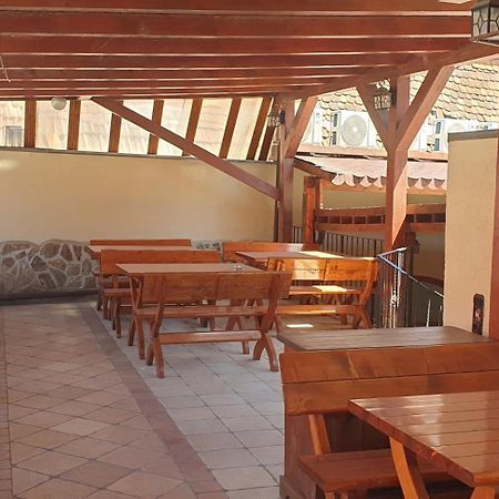 Mini Pool Rooms - Ultracentral - Piscina Cu Hidromasaj Oradea Zewnętrze zdjęcie