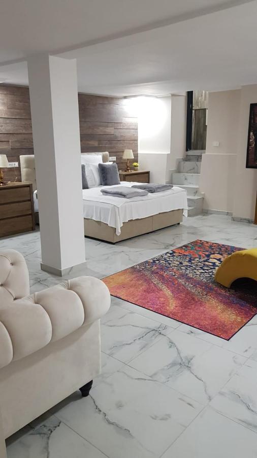 Mini Pool Rooms - Ultracentral - Piscina Cu Hidromasaj Oradea Zewnętrze zdjęcie