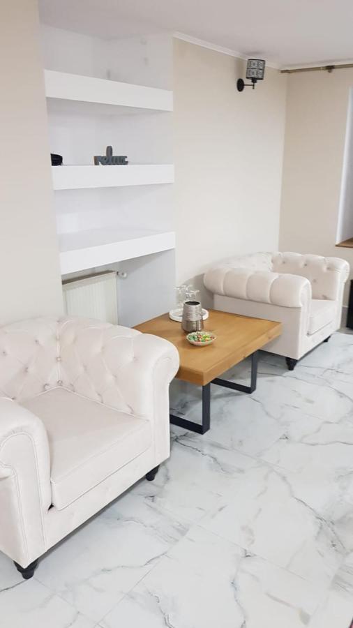 Mini Pool Rooms - Ultracentral - Piscina Cu Hidromasaj Oradea Zewnętrze zdjęcie