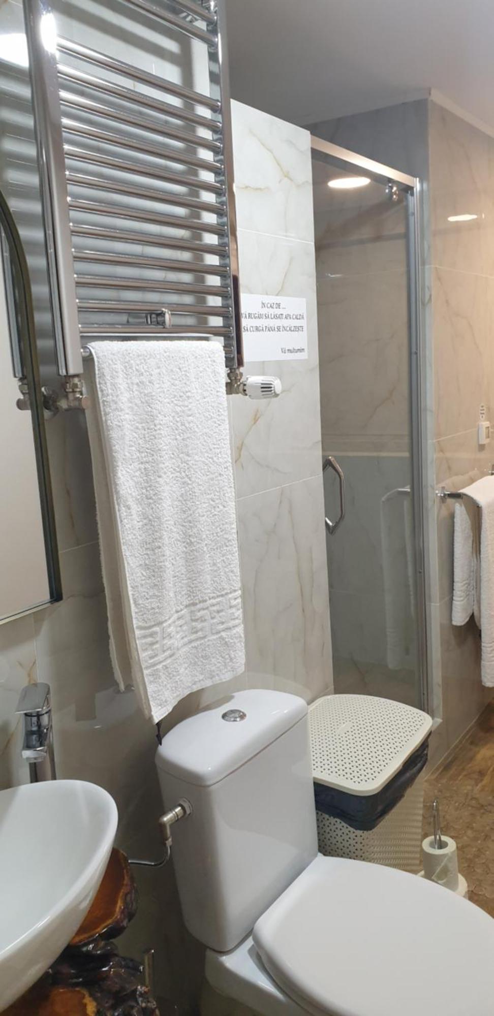 Mini Pool Rooms - Ultracentral - Piscina Cu Hidromasaj Oradea Zewnętrze zdjęcie